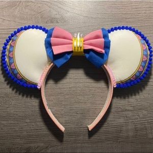 HOLD Beauty and the Beast Mickey Ears